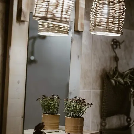 بيت للعطل Kanela اليكاناس