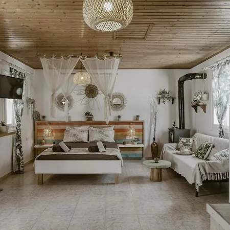 Kanela بيت للعطل